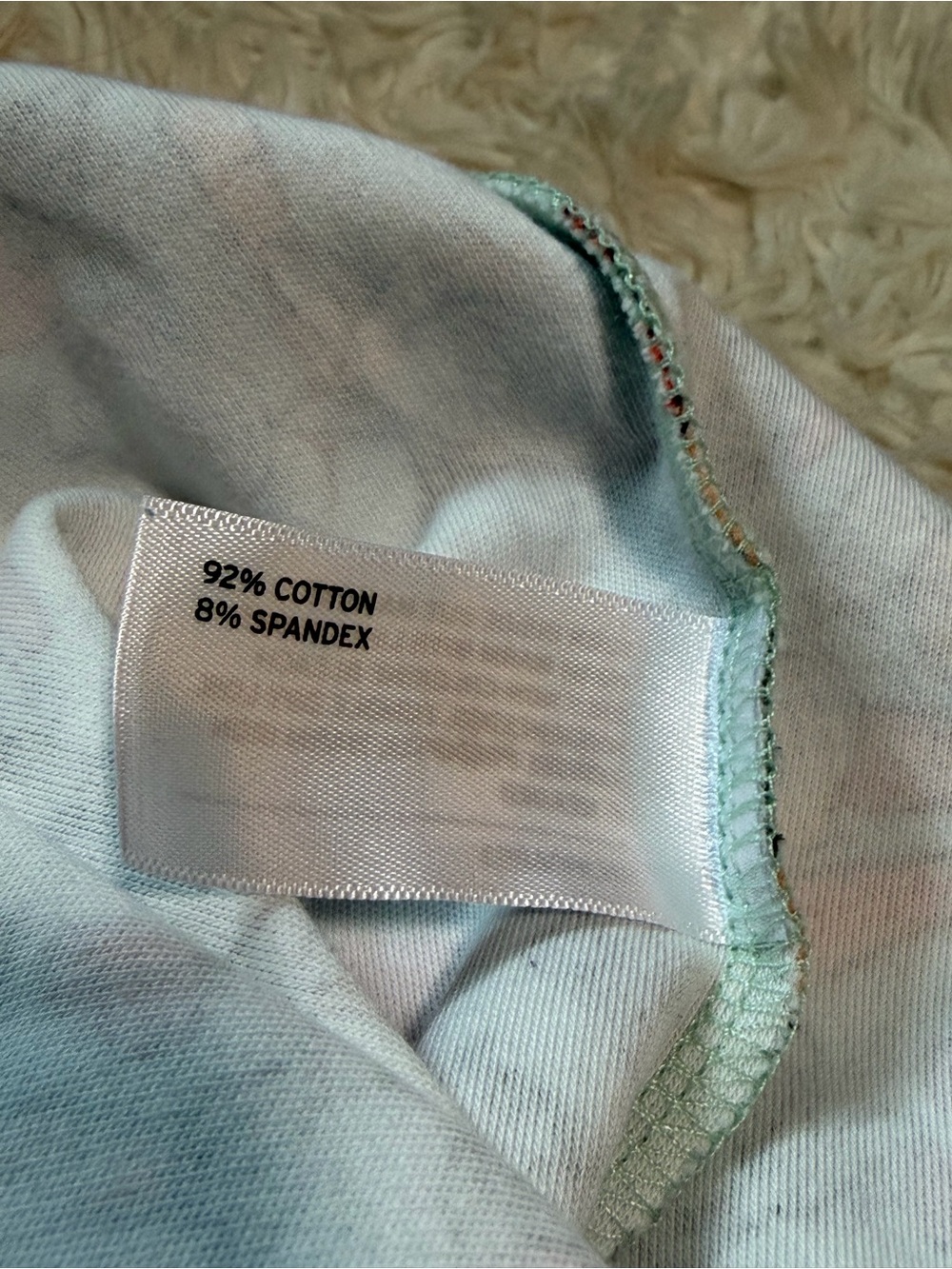 Duluth Trading Co Women's Mint Leggings with Orange and Green Vegetable Print - Picture 5 of 5